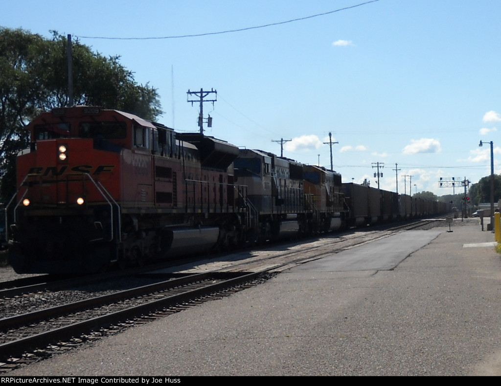 BNSF 9209 West